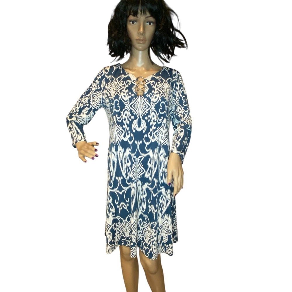 MSK Blue and White Patterned Shift Dress 3/4 Sleeve Knee Length Size Medium EUC